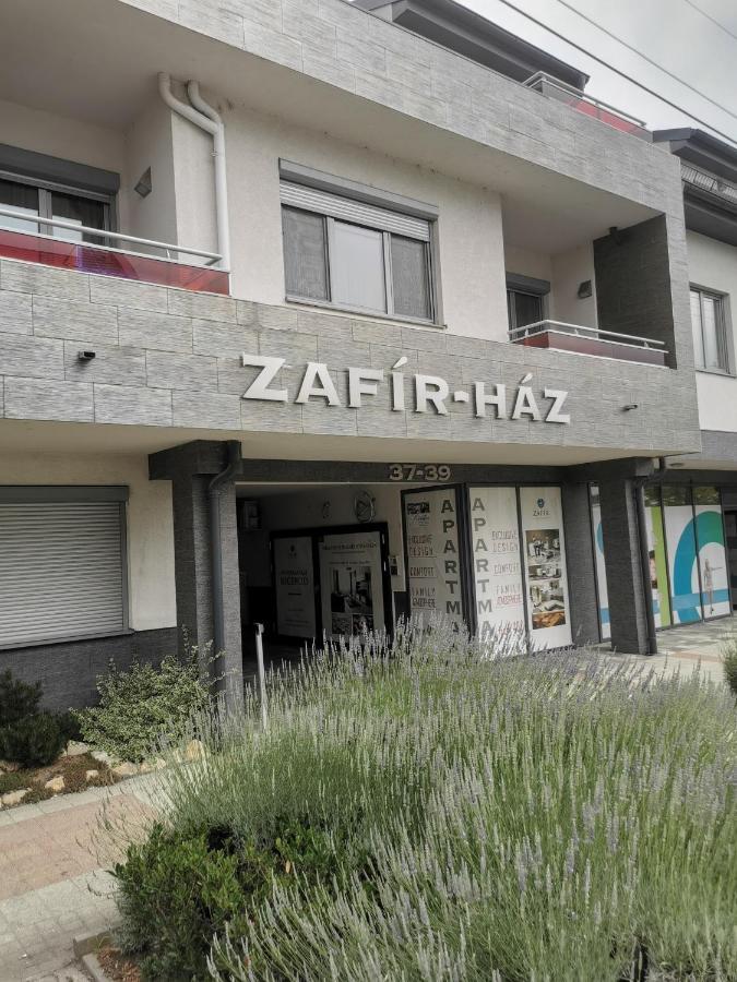 Szabo Lux Apartman Sárvár Exterior foto