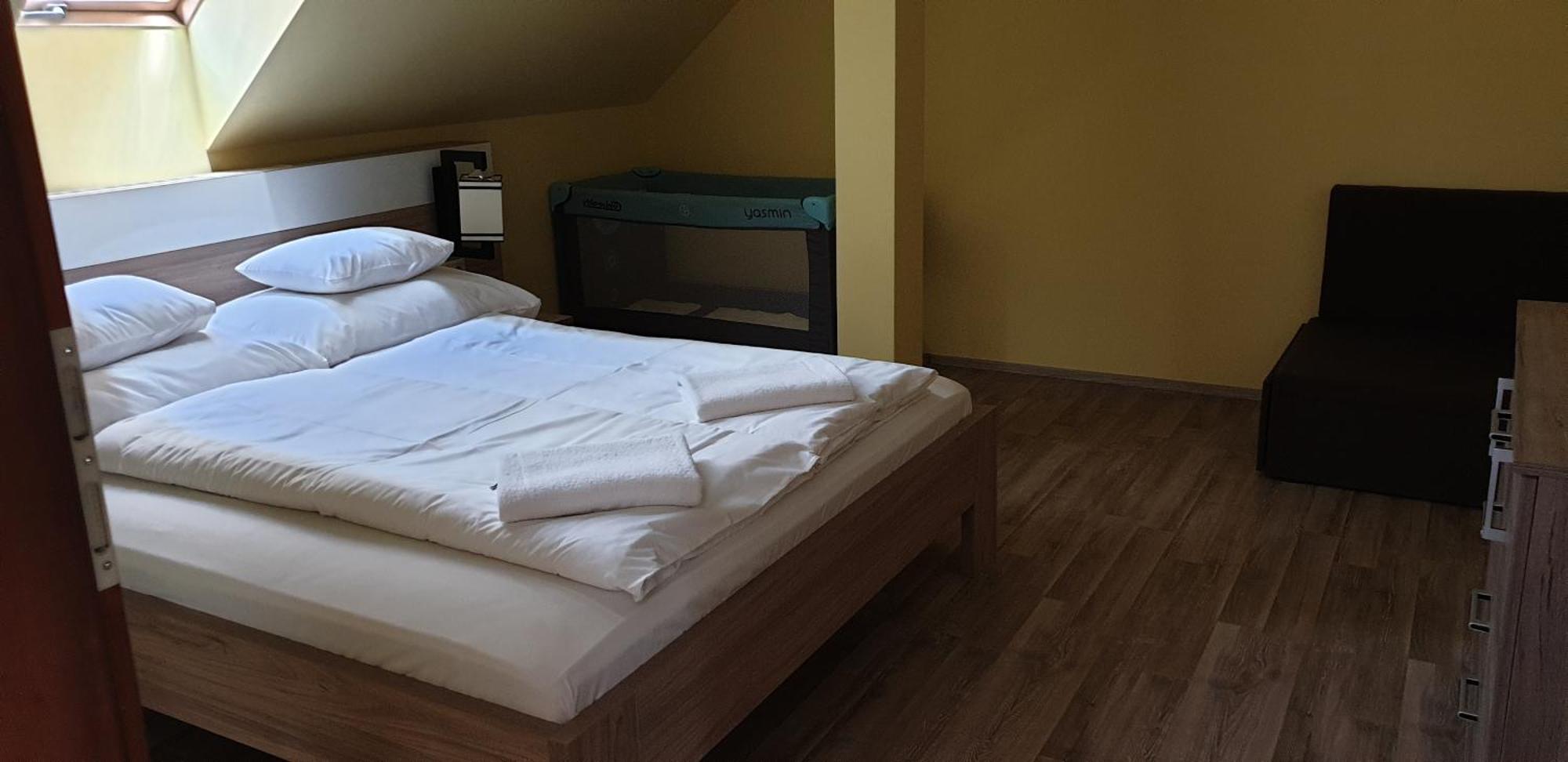 Szabo Lux Apartman Sárvár Exterior foto